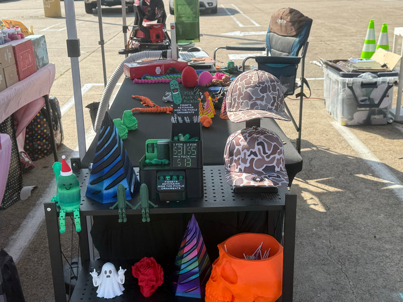 Table top 2 hat display