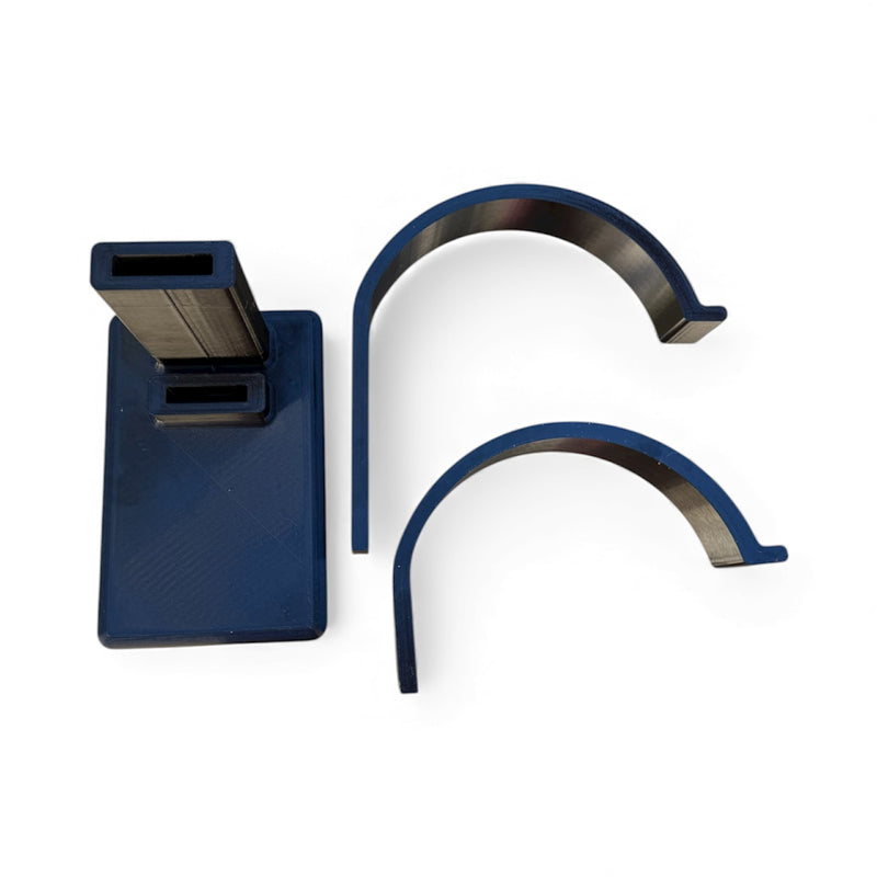 Table top 2 hat display